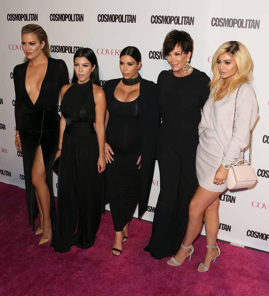 Kim Kardashian cancels baby shower to support Lamar Odom