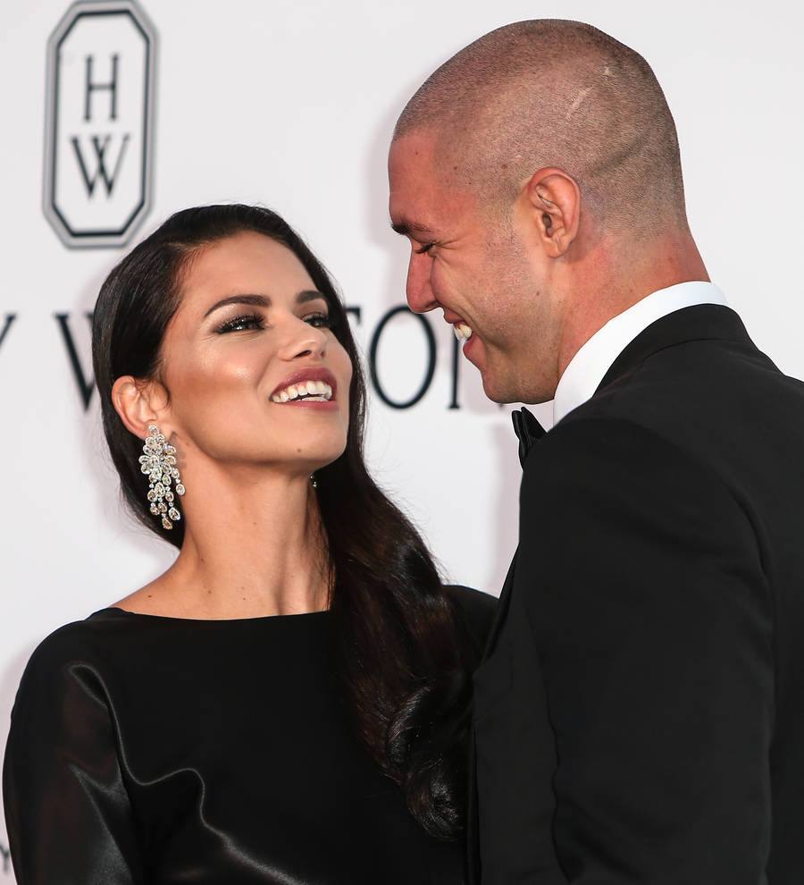 Adriana Lima splits from boyfriend - report