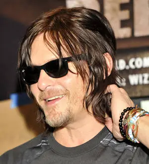 Norman Reedus pokes fun of co-star dating rumors
