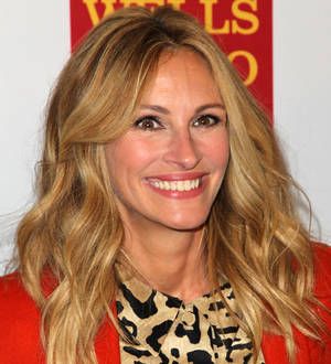Julia Roberts to reunite with George Clooney in Money Monster