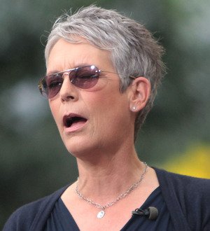 Jamie Lee Curtis puckers up for TV smooch with first boyfriend
