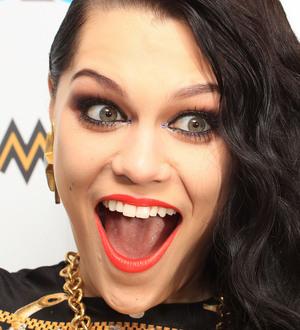 Jessie J performs surprise airport show