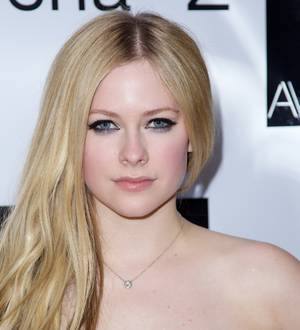 Avril Lavigne: 'I was bedridden for five months'