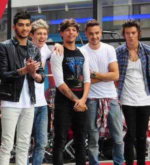 One Direction to perform at EastEnders pub for charity telethon