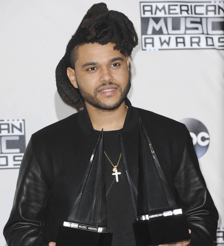 The Weeknd and model Bella Hadid on a break - report