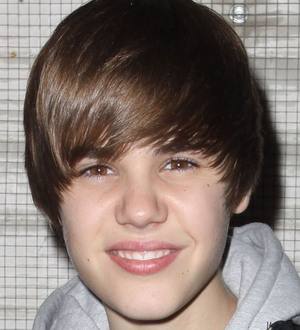 Bieber Likes Older Ladies