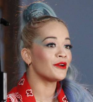 Rita Ora plays free show after scrapping Teen Choice performance