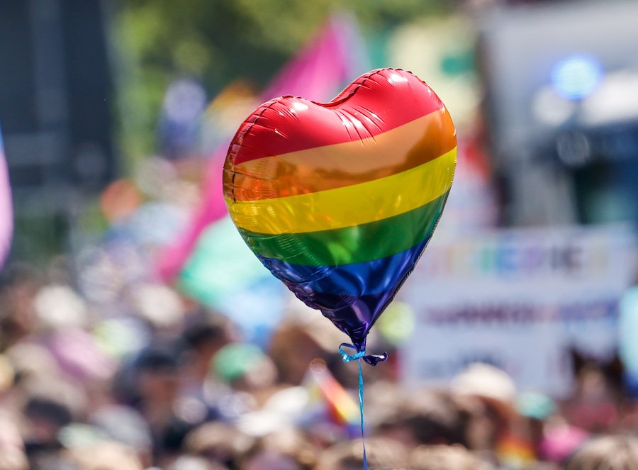 The Best Queer Romance Books To Read This Summer!