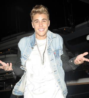 Justin Bieber's neighbours step up security - report