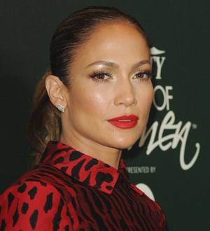 Fans sign petition for Jennifer Lopez Way