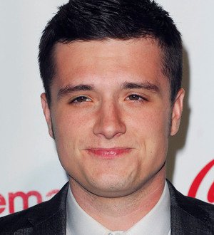 Josh Hutcherson's nose job down to deviated septum