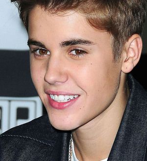Justin Bieber to make magic with David Blaine on tour
