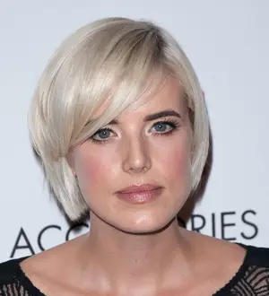 Agyness Deyn lands debut stage role