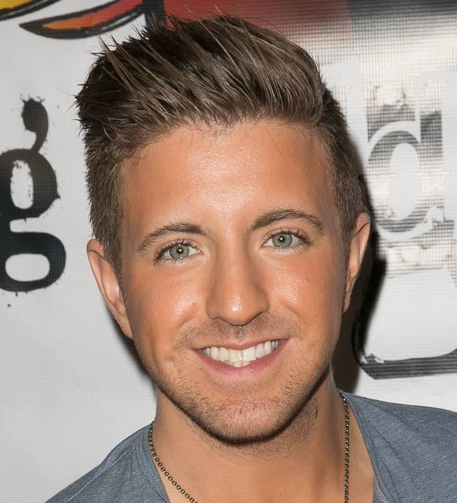 Fallen country star Billy Gillman auditions for The Voice