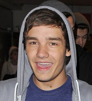 Liam Payne breaks toe
