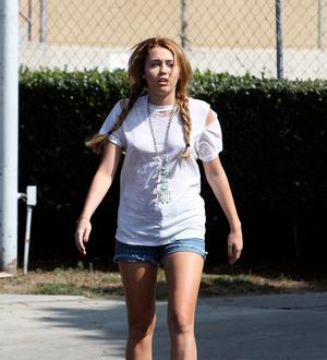 Miley Cyrus Confronts Videographer