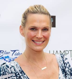 Molly Sims is pregnant