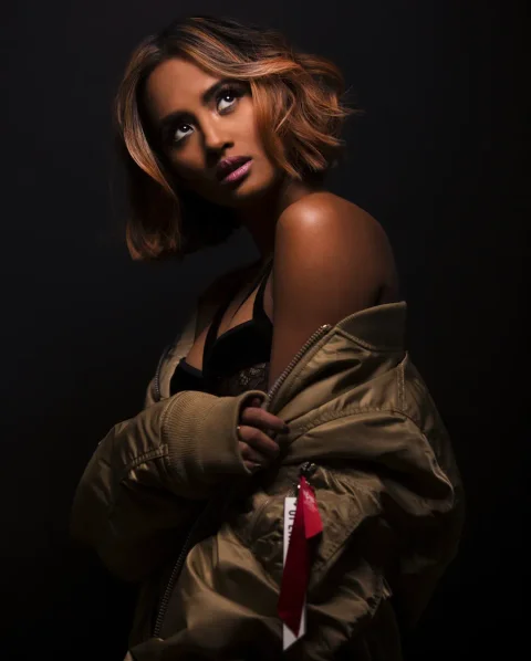 ARTIST TO WATCH: Emmalyn Estrada