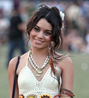 Vanessa Hudgens explains Coachella drug photo scandal