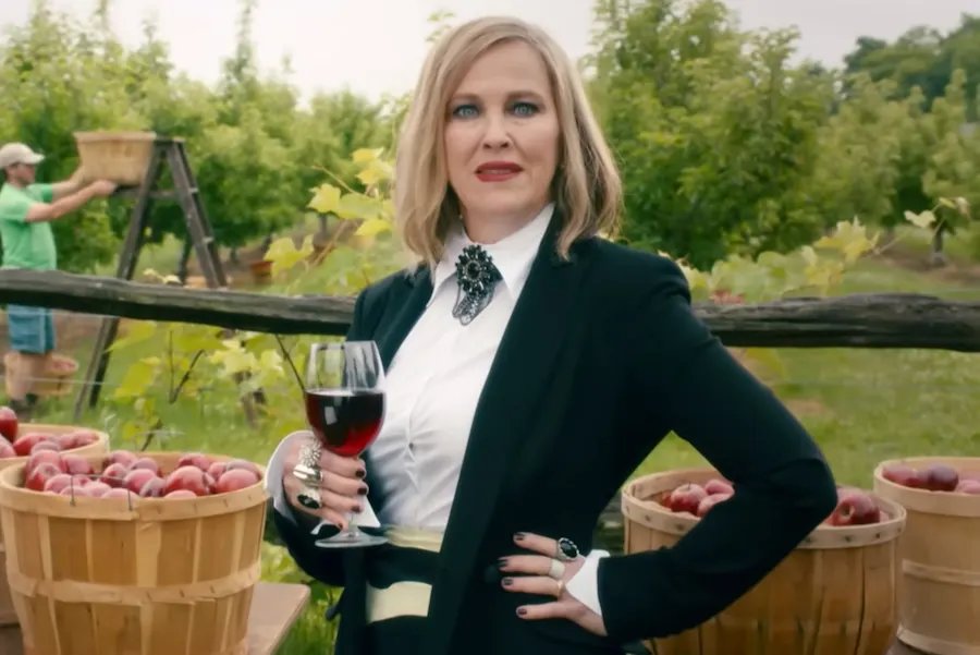 6 TV Characters We’d Definitely Follow On Social Media!