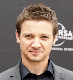 Jeremy Renner's Viagra mix-up kept him up on 11-hour flight
