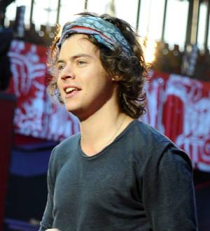 One Direction tour races past 0 million