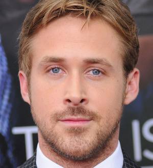 Ryan Gosling 'embarrassed' after splitting up street fight