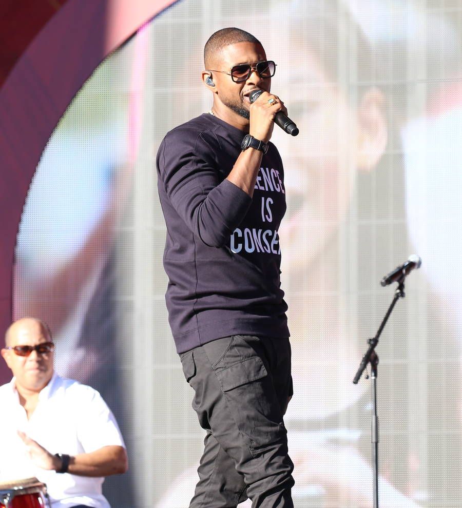 Usher remembers late stepson on what would have been his 16th birthday