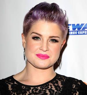 Kelly Osbourne sparks dating rumours with model snap