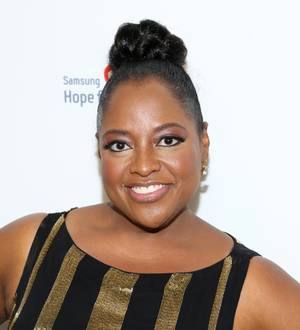 Sherri Shepherd's surrogate gives birth to son