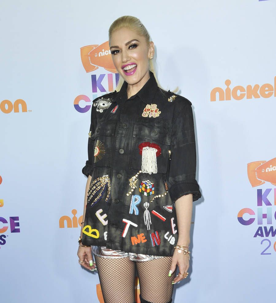 Gwen Stefani axes show over ruptured eardrum - report