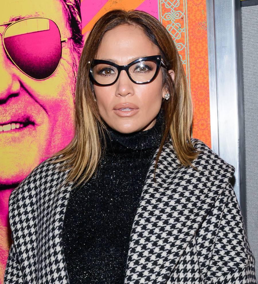 Jennifer Lopez: 'I like shopping for bargains'