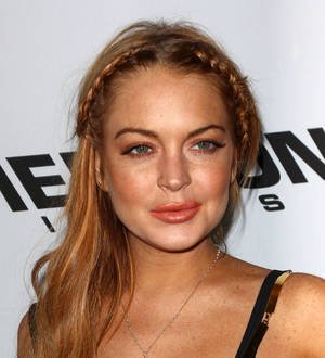 Lindsay Lohan: 'I'm not bisexual, I like boys'