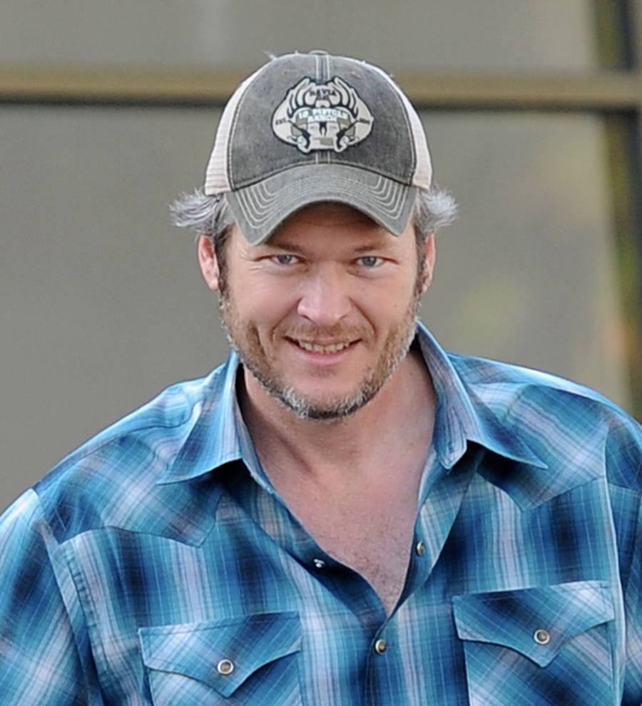Blake Shelton: 'Haters can eat boogers'
