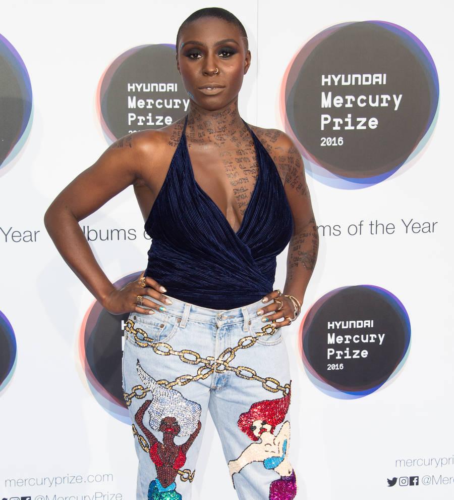 Laura Mvula 'mistakenly' held by airport security for four hours