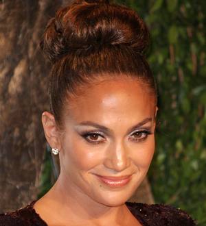 Jennifer Lopez and Rodrigo Santoro too affectionate for director's liking