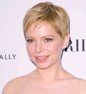 Michelle Williams accepts single life
