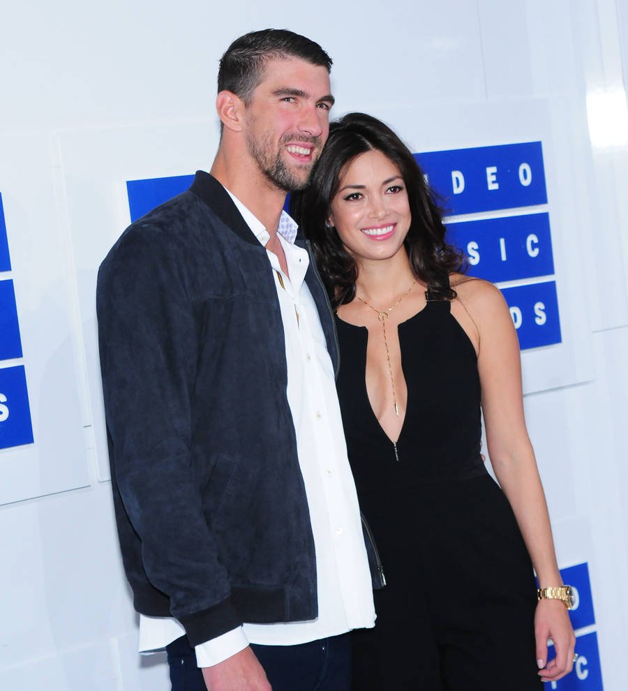 Olympics hero Michael Phelps wed in secret in June - report