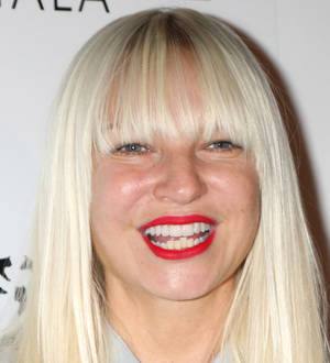 Singer/songwriter Sia Furler weds