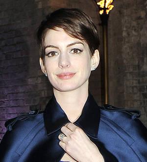 Anne Hathaway turned to heart-wrenching real-life news for Les Miserables inspiration