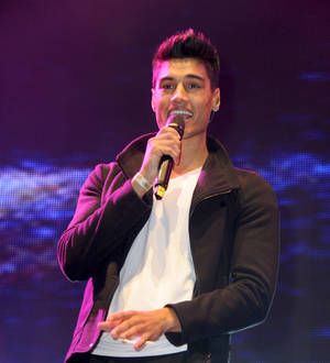 Siva Kaneswaran engaged to longtime girlfriend