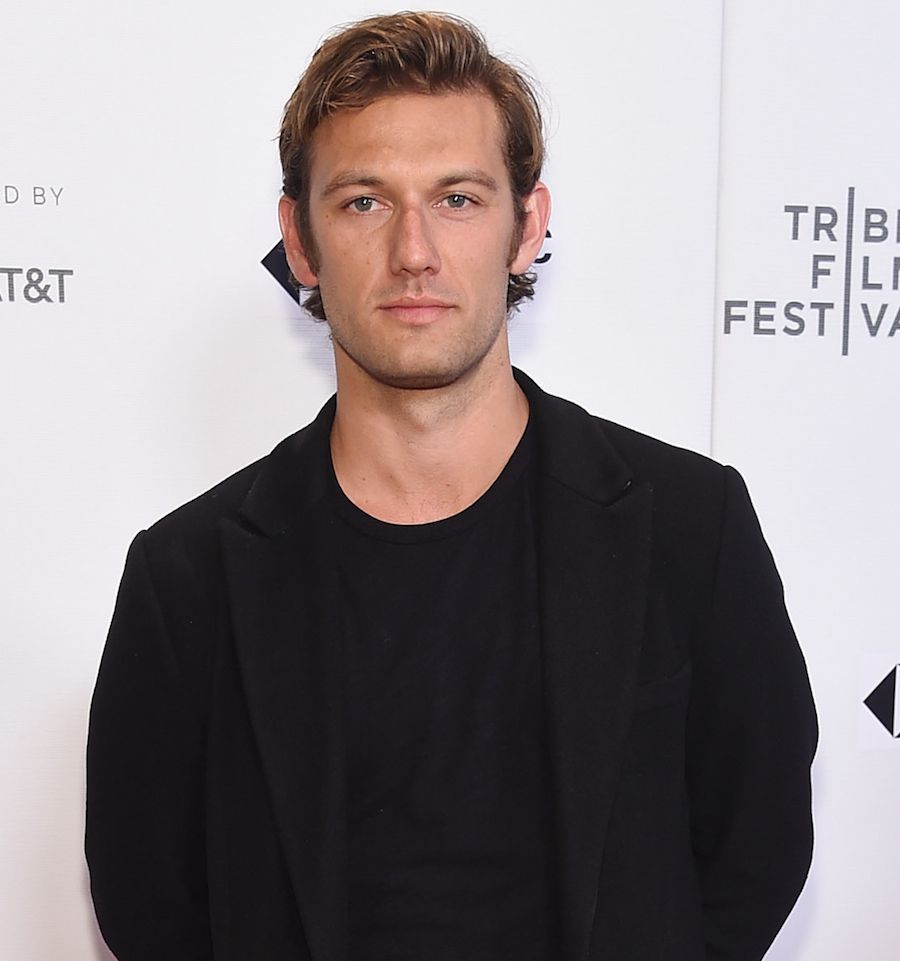 Alex Pettyfer Makes His Directing Debut!