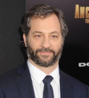 Judd Apatow defends Lena Dunham against reporter's Girls nudity question