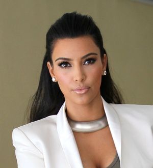 Kim Kardashian remembers dad at nuptials