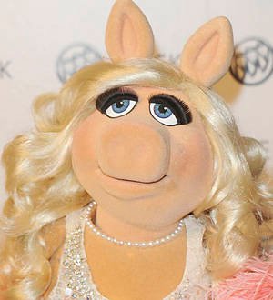 Miss Piggy TV pitch description up for auction