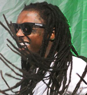 Lil Wayne suffers second mid-air medical emergency