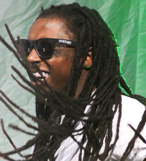 Lil Wayne suffers second mid-air medical emergency