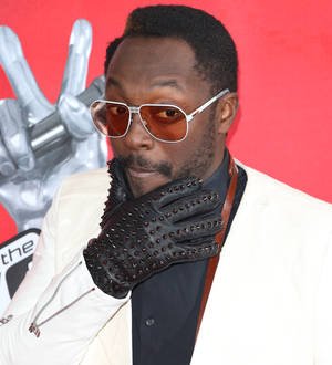 will.i.am shuns party for salad meal on birthday