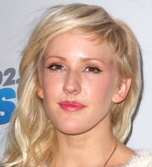 Ellie Goulding quits smoking
