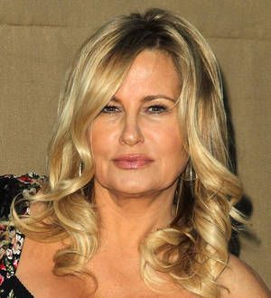 Jennifer Coolidge hurts herself to curb onset laughter